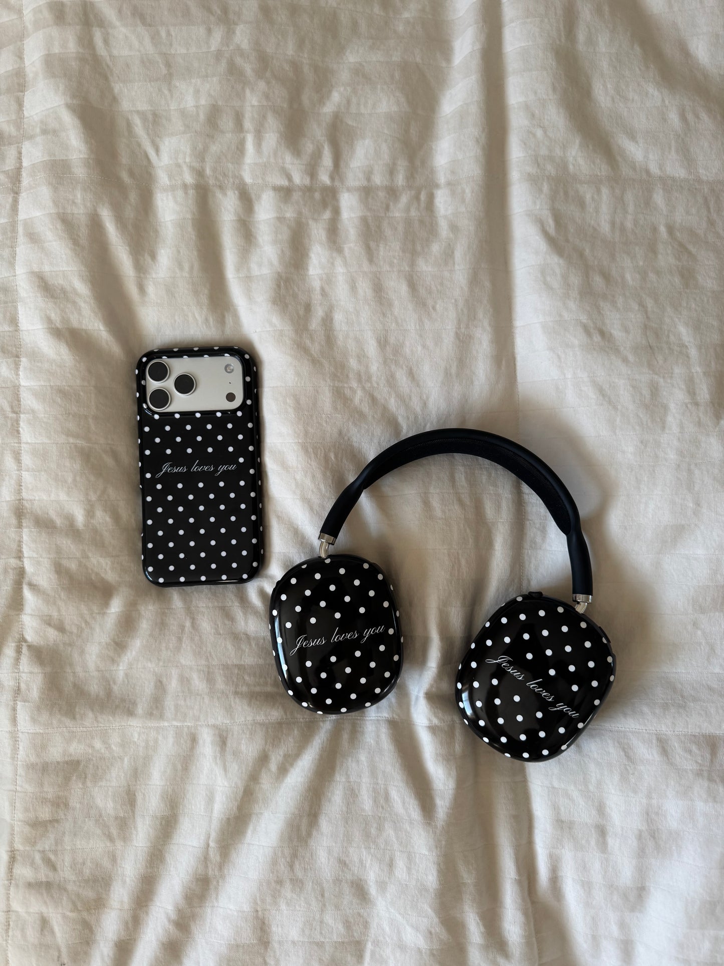 Jesus loves you Polka Dot Air Pods Max Cases